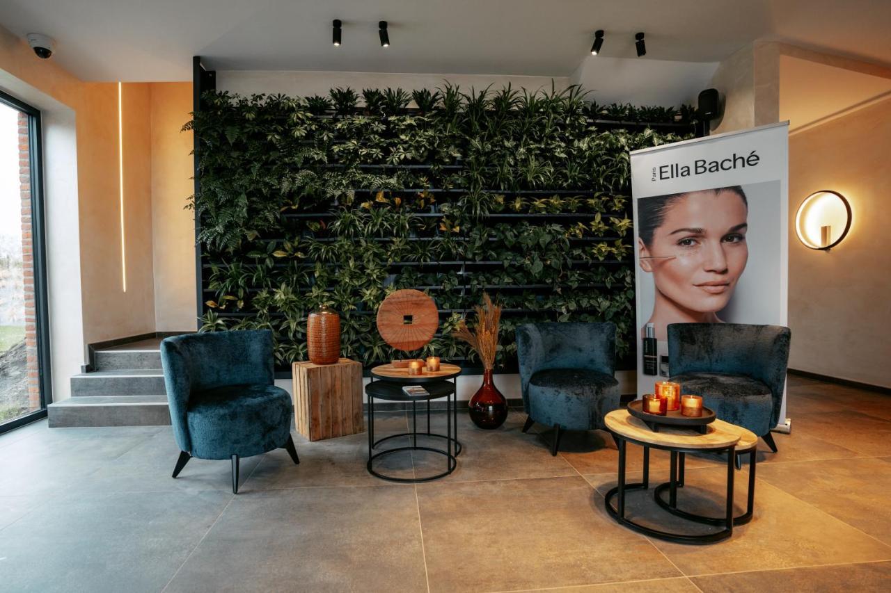 Domaine Des Thermes Awans Екстериор снимка